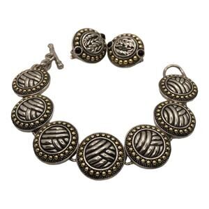Vintage Silver Beautifully Designed Textured Bracelet and Clip on Earrings Set